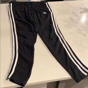 Adidas leggings